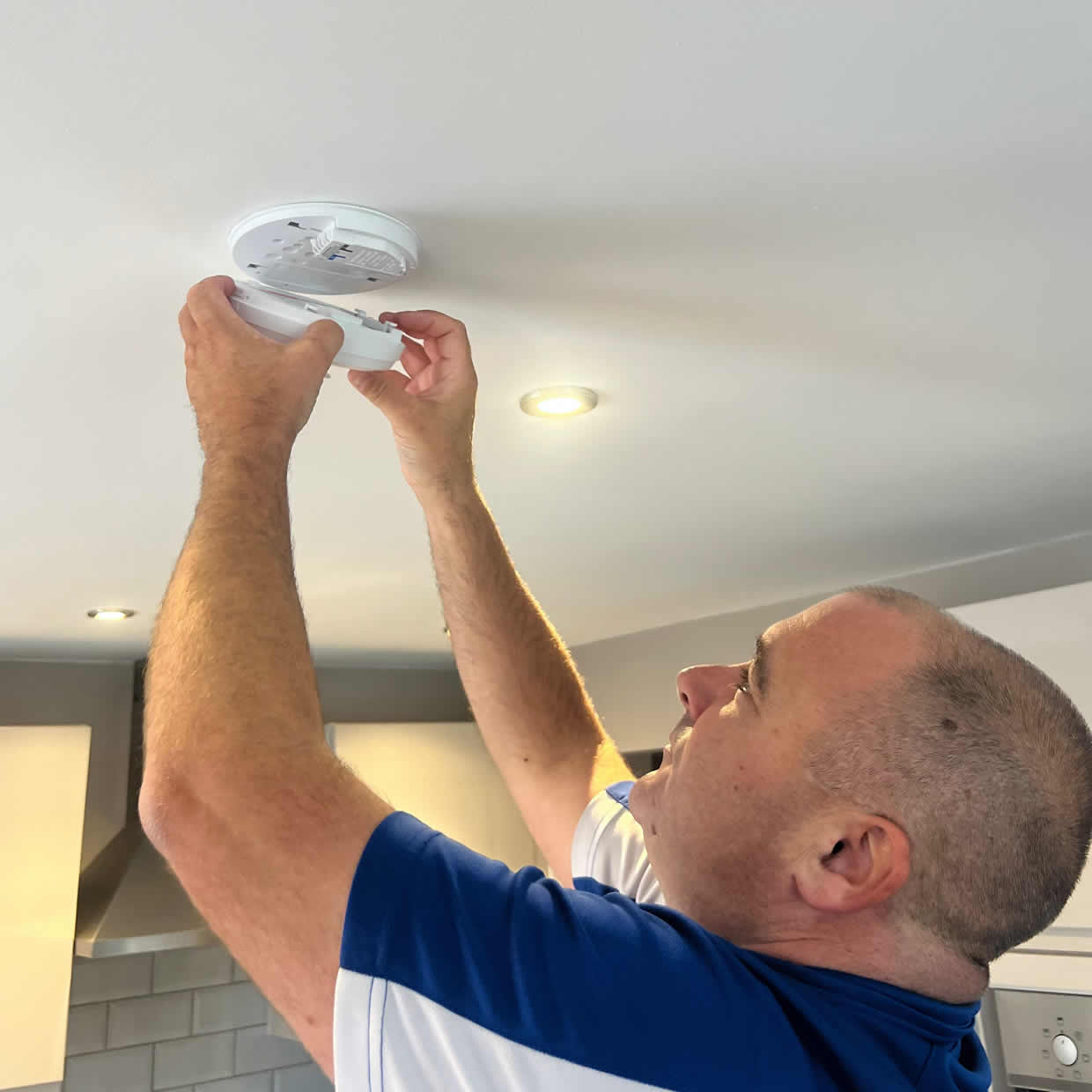 Local smoke alarm installer covering Scunthorpe